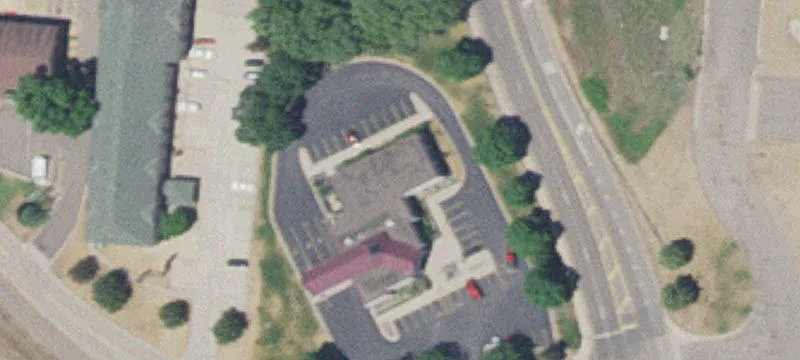 1121 Main St