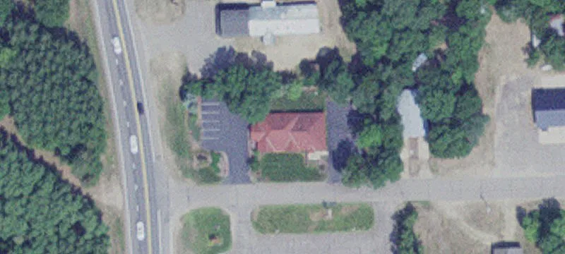 13832 Riverwood Ln