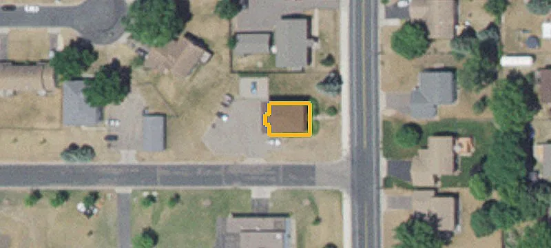 7618 Edgewood Dr