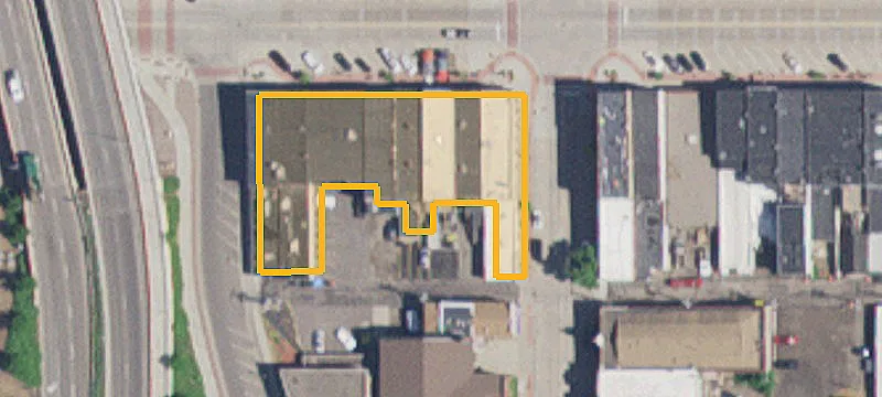 118 2nd E St