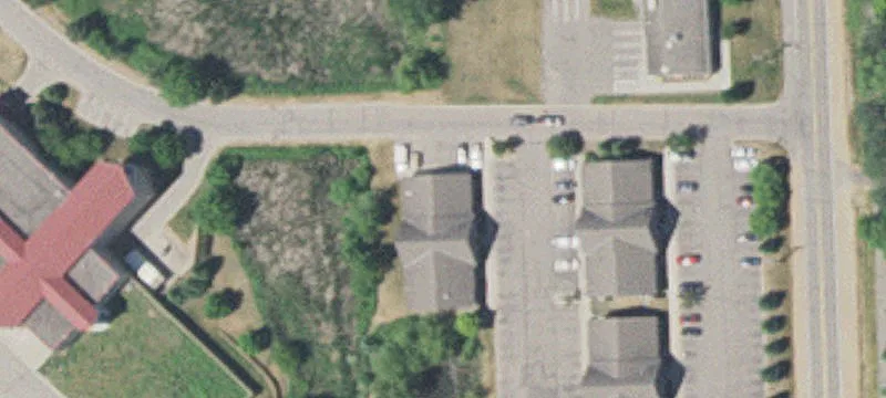 586 Bavaria Ln