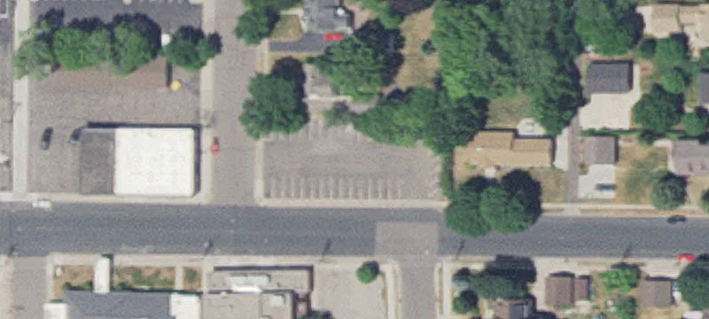 200 1st NE Ave