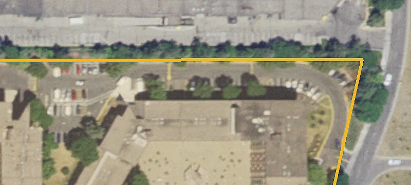 7200 York S Ave, Unit 411