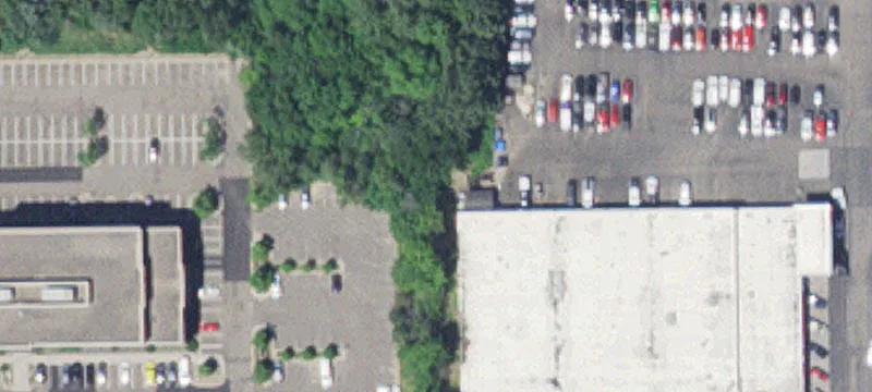 2011 Wayzata E Blvd