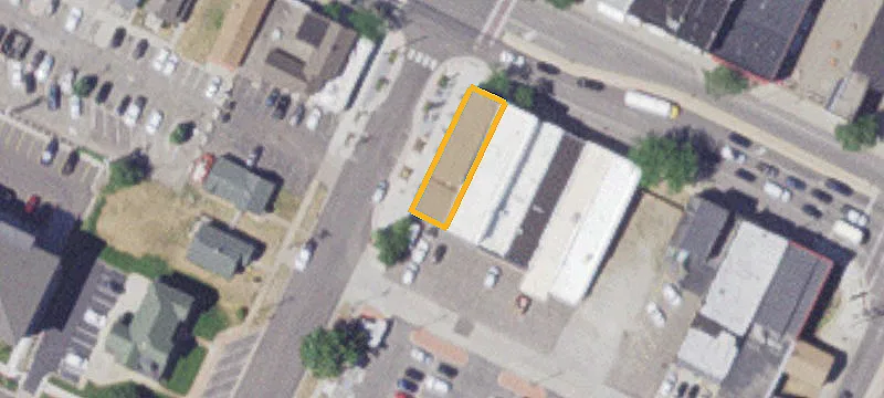154 Broadway St