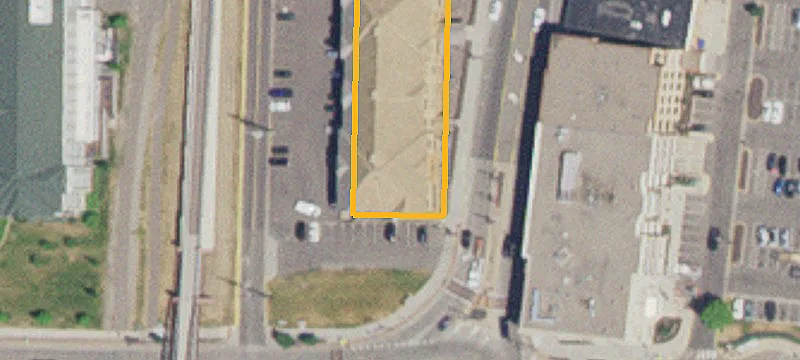20 Lk St N Ste 203d