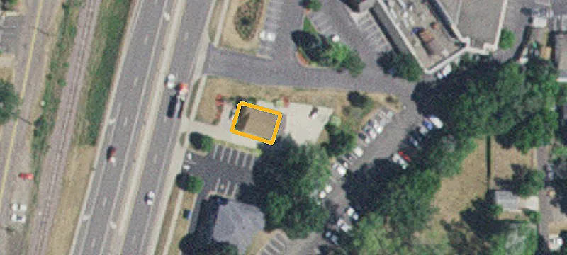 4916 Hwy 61st N
