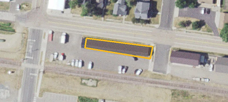 311 Railroad W St