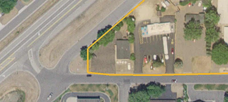 4115 Woodland Rd