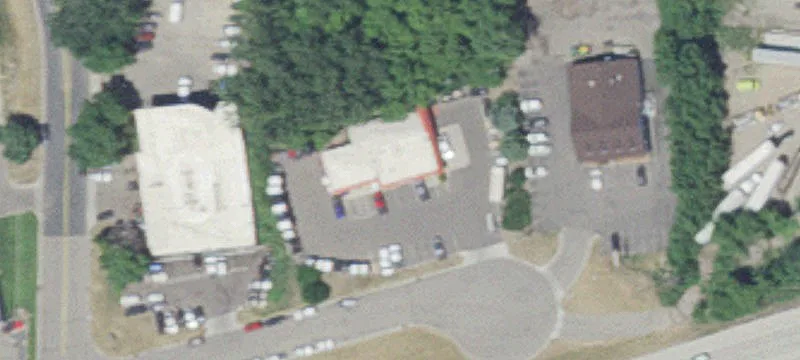 1300 Hwy 13th W