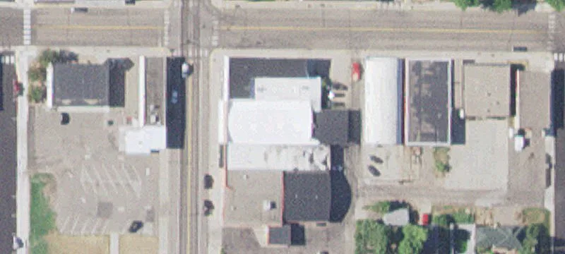 355 Broadway S Ave