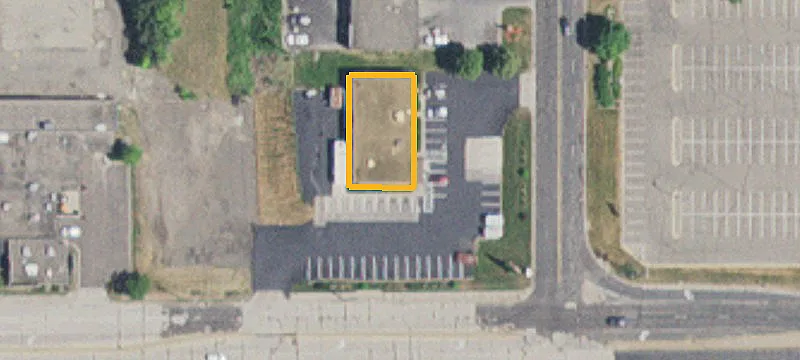 1835 Larpenteur E Ave