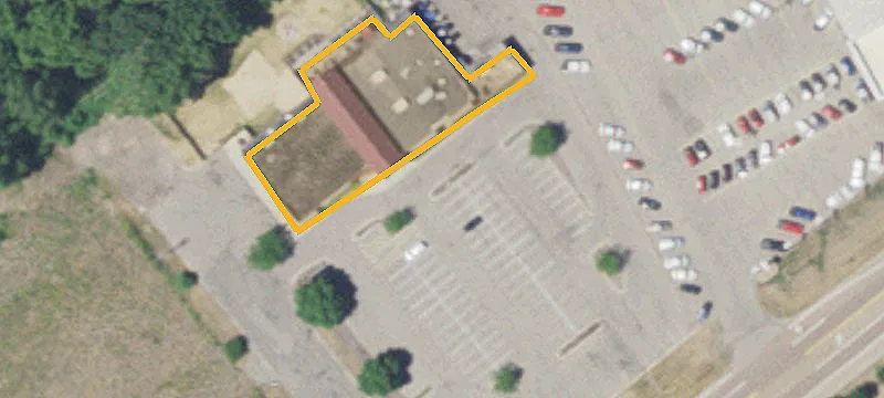 2880 Chaska Blvd