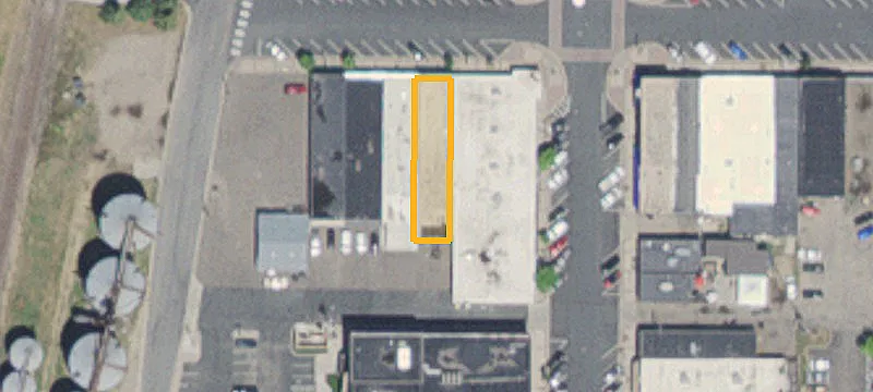 216 Oak St