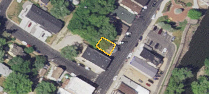 133 Lewis S Ave