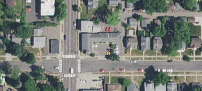 1328 White Bear N Ave