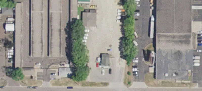 1211 Hwy 36th E