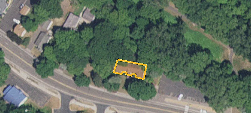 375 Little Canada E Rd