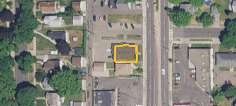 1099 Robert S St
