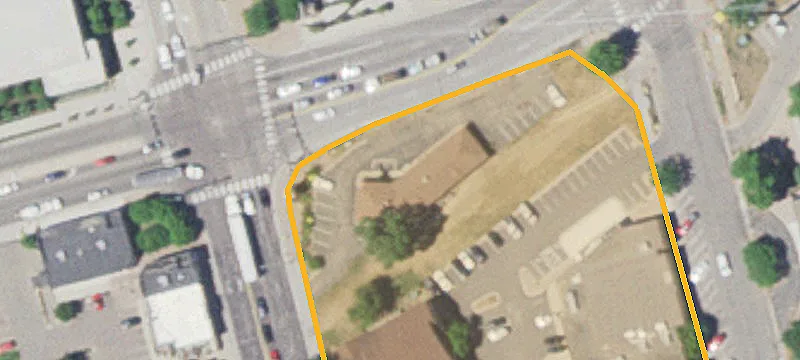 3115 Chaska Blvd