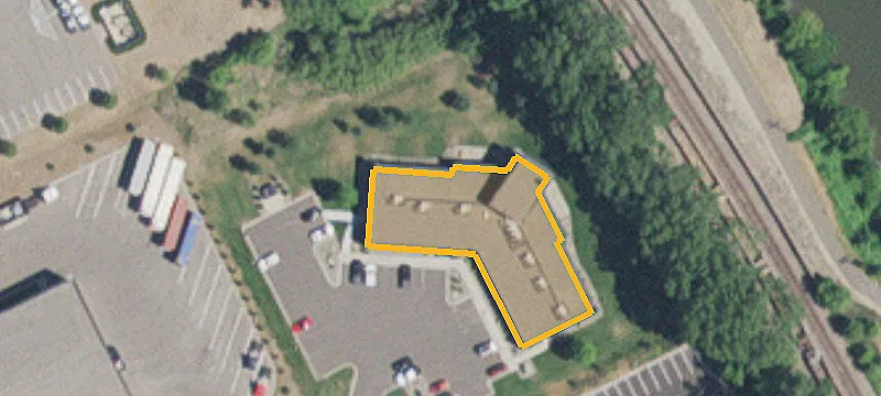 105 Hardman Ct