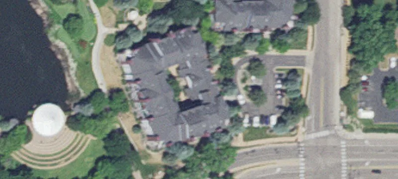 7540 Edinborough Way, Unit 1118