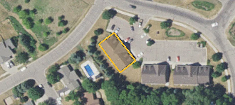 1476 White Oak Dr