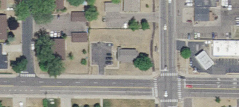 1299 Mississippi St