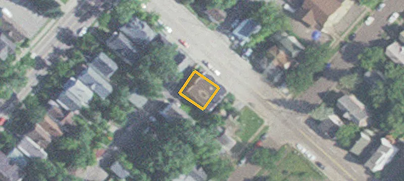 209 27th W Ave