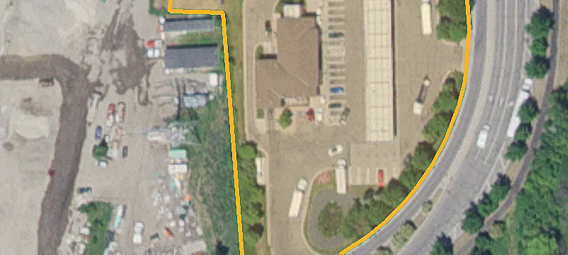 1920 Hwy 96th W