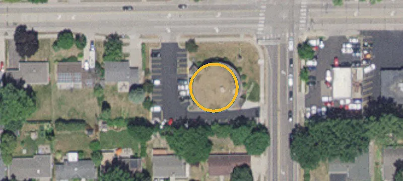 2151 Hamline N Ave