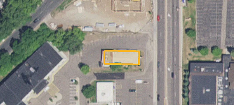 1375 Robert S St