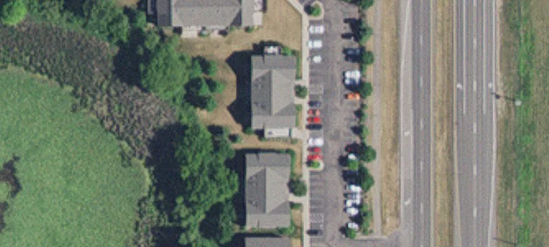 960 Inwood N Ave