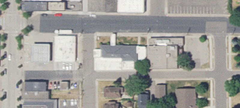 34 2nd NE St