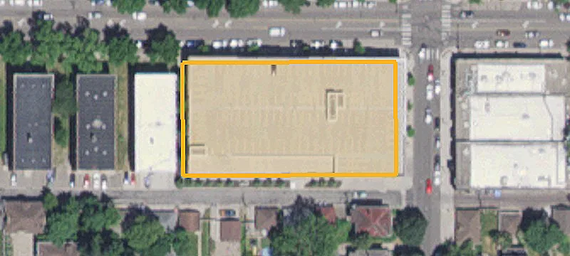 870 Grand Ave