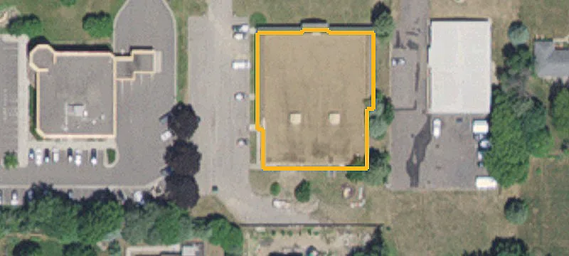 1044 Dakota Dr