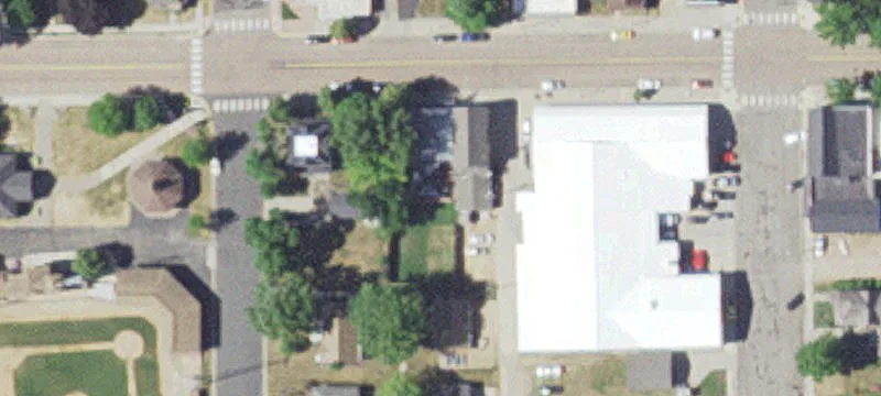 105 Main E St