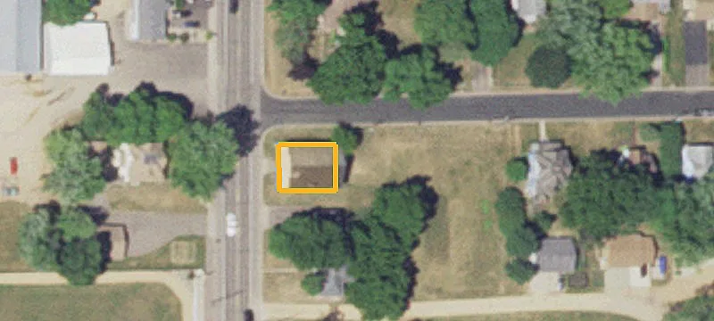 3900 Main St