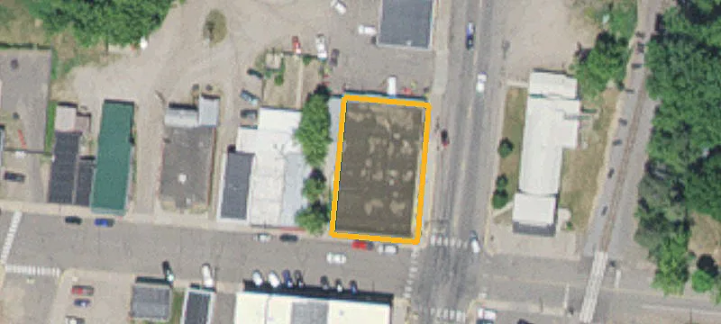 104 Central W Dr