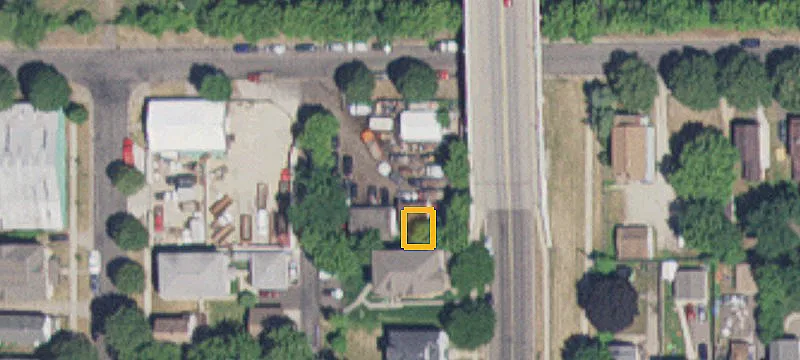 570 Bush Ave