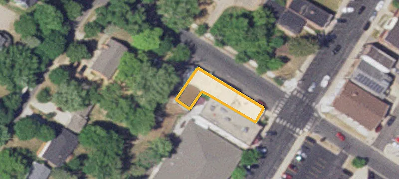 104 Madison SW St