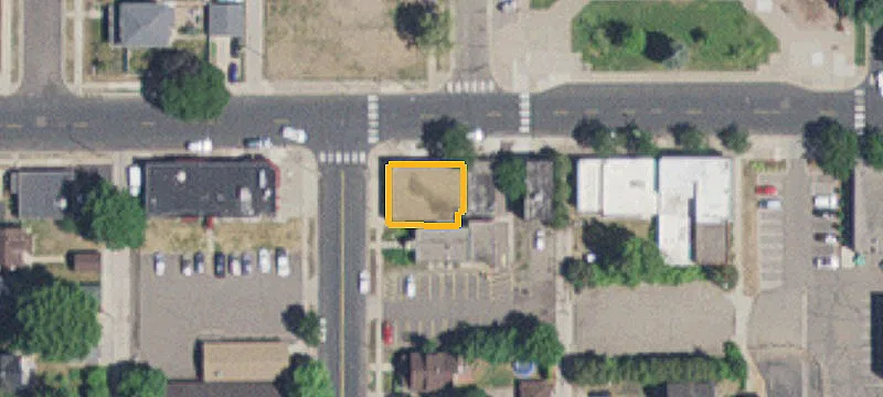 621 Marie Ave