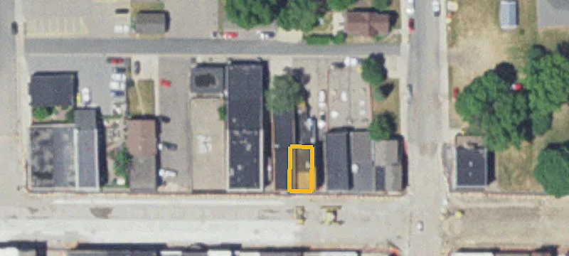 123 Main E St