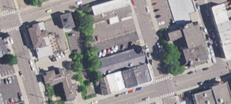 124 2nd S St
