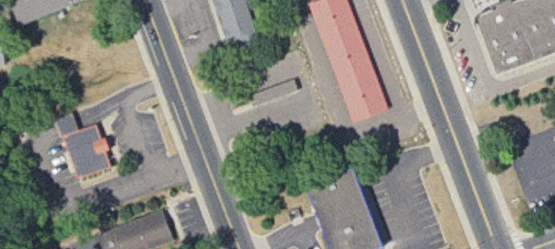 26041 Main St