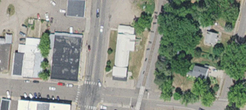 104 Central E Dr