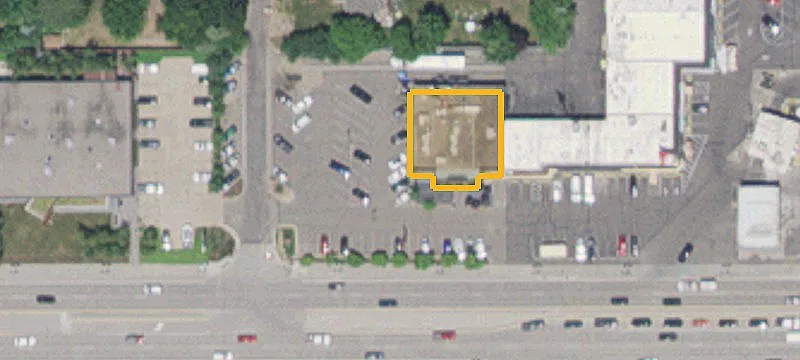 1611 Larpenteur W Ave