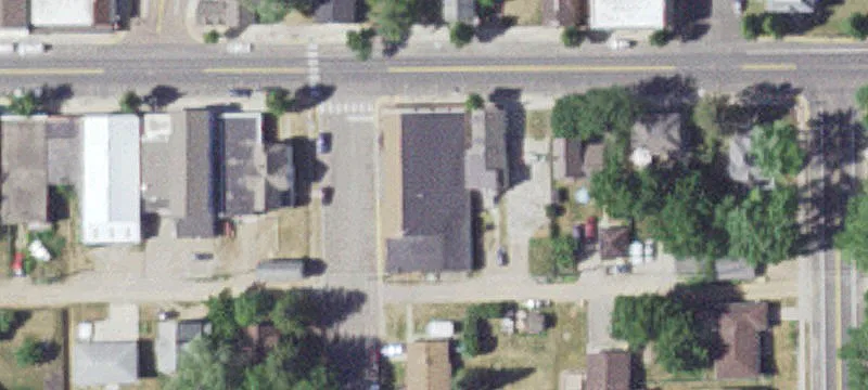 127 Elm W St