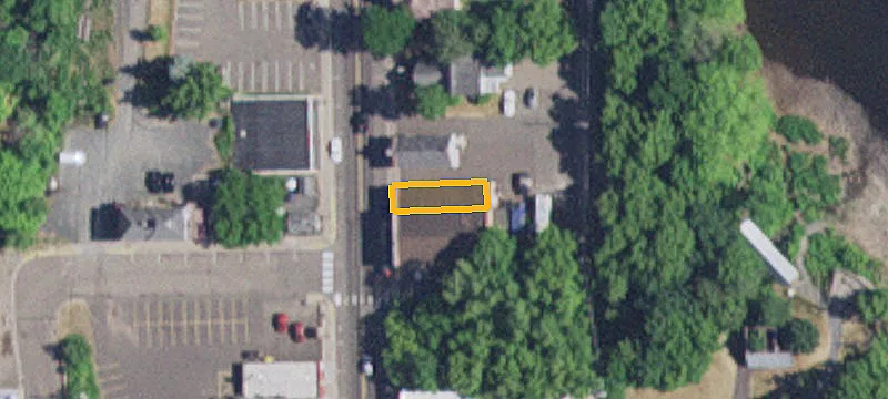 386 Bench St