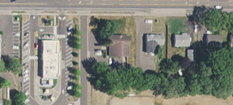 2074 County Rd Ee